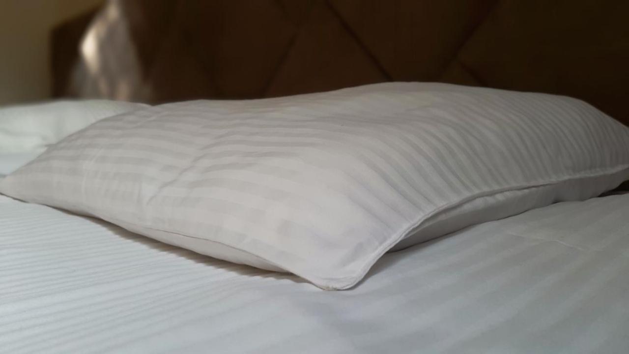 Eduard Hotel Ужгород Екстериор снимка